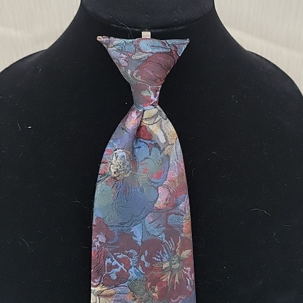 Wembley Vintage Floral Tapestry Clip Tie Men's Necktie Eclectic Grandpa